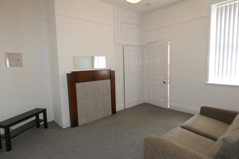 2 bedroom flat to rent, Cartington Terrace, Heaton
