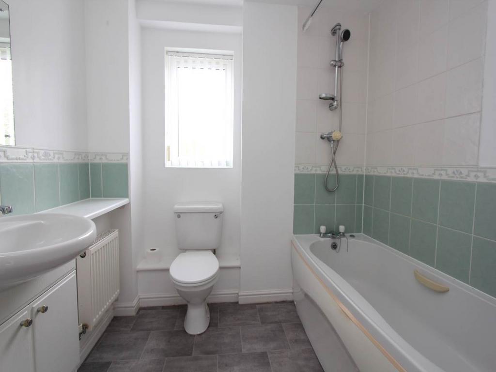 Bathroom WC Shower