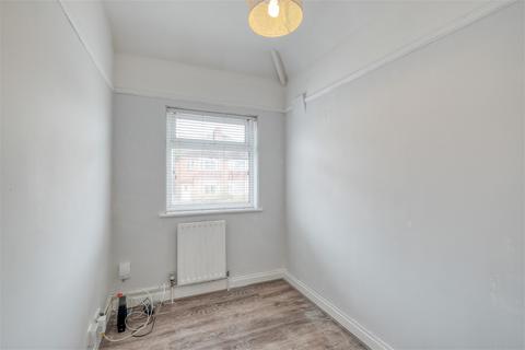 164 Edenhurst Road, Birmingham, B31 4PN