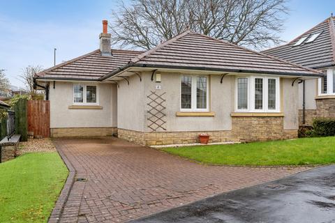 Newton Mearns - 2 bedroom detached bungalow for sale