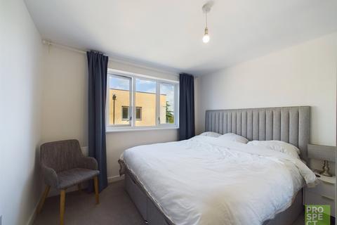 1 bedroom apartment to rent, Clivemont Road, Maidenhead, Berkshire, SL6