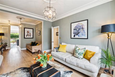 4 bedroom house for sale, Canford Road, SW11