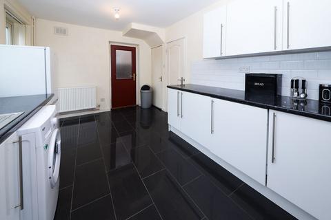 226 Smallshaw Lane, Ashton-under-lyne, OL6 8RJ