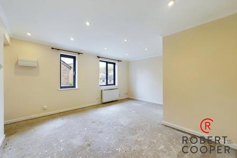 8 Abercorn Grove, Ruislip, HA4 7YP