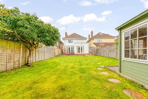 3 bedroom detached house for sale, Uphill Village - Stunning Family Home