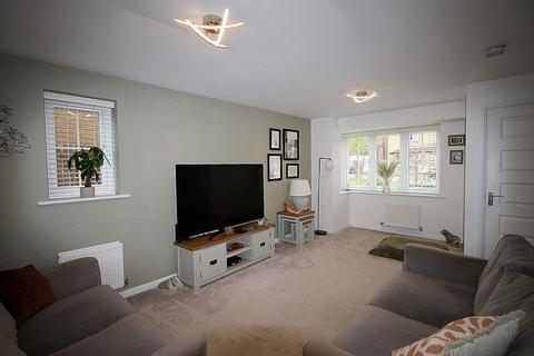 2 Friends Close, Thurcroft, Rotherham, S66 9FB
