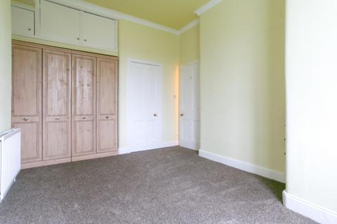 2 bedroom flat to rent, East Claremont Street, Bellevue, Edinburgh, EH7