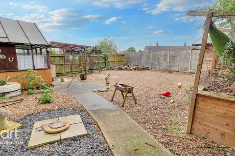 9 Broadway, Crowland, Peterborough, PE6 0BJ