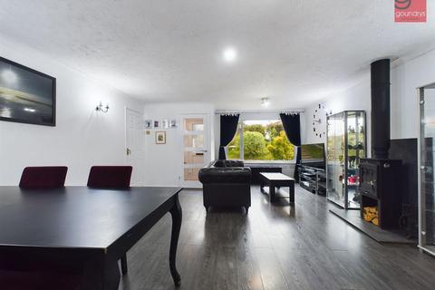 31 Gover Close, Mount Hawke, Truro, TR4 8DB