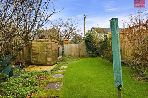 13 Polbreen Avenue, St Agnes, TR5 0TR
