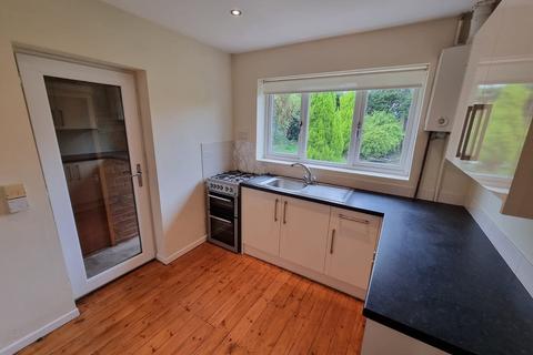 2 bedroom semi-detached bungalow to rent, Lea Vale Road, Norton, Stourbridge, DY8