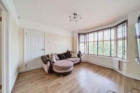 3 bedroom semi-detached house for sale, Farm Road, Edgware, Greater London. HA8 9LT