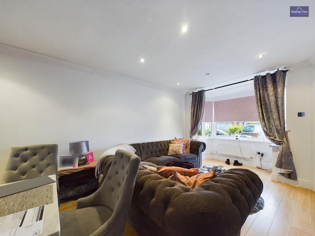 Lounge Dining Room
