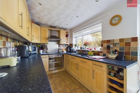 10 Tregease Road, St Agnes, TR5 0SL