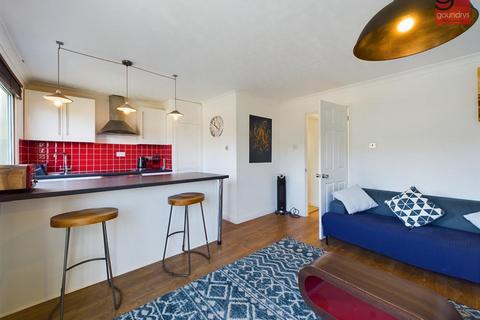 2 bedroom apartment for sale, Beachview Apartments, Porthtowan, Truro