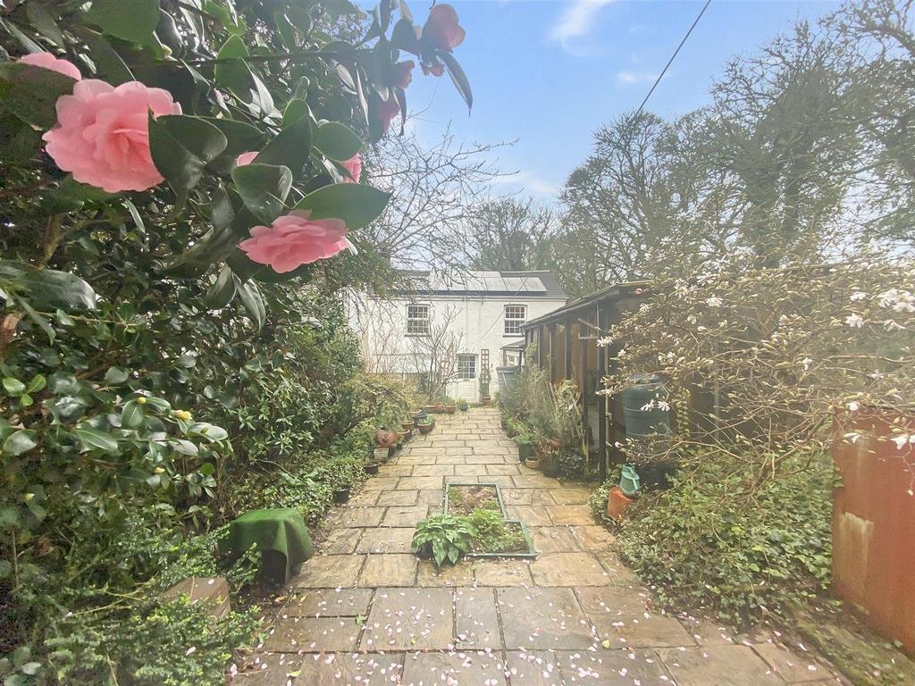 Carnon Valley, Carnon Downs, 2 bed detached house for sale £375,000