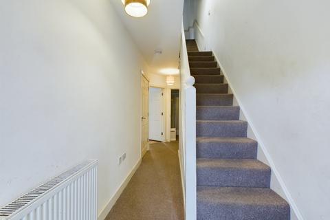 27 Awebridge Way, Gloucester, GL4 4FQ