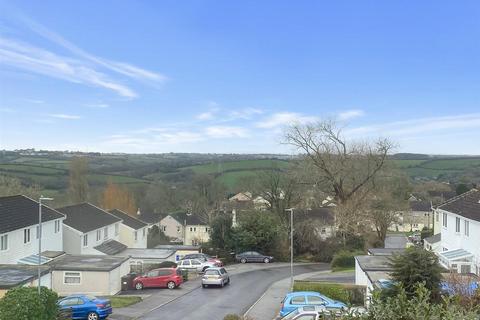 3 bedroom semi-detached house for sale, Northey Close, Shortlanesend, Truro