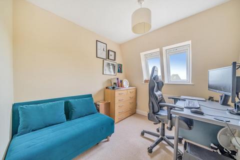 3 bedroom flat for sale, Stanmore,  Middlesex,  HA8