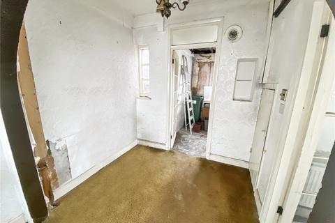 2 bedroom semi-detached house for sale, Wyncham Avenue, Sidcup, Kent, DA15
