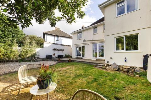 4 bedroom detached house for sale, Lower Redannick, Truro