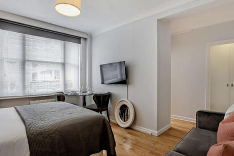 Studio to rent, 39 Hill Street,39 Hill Street,London