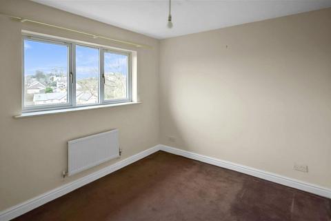 2 Kel Avon Close, Truro, TR1 1AN