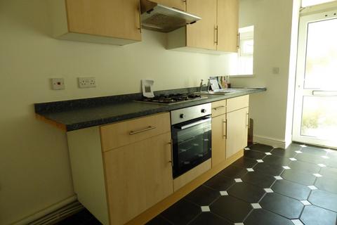 1 bedroom flat to rent, 23a Adare Street, Ogmore Vale, Bridgend. CF32 7HG