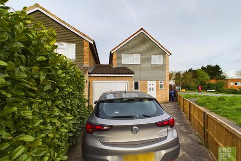 3 bedroom link detached house to rent, Hag Hill Rise, Taplow, Maidenhead, SL6