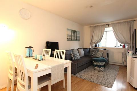 1 bedroom apartment to rent, King Georges Avenue, Watford, WD18