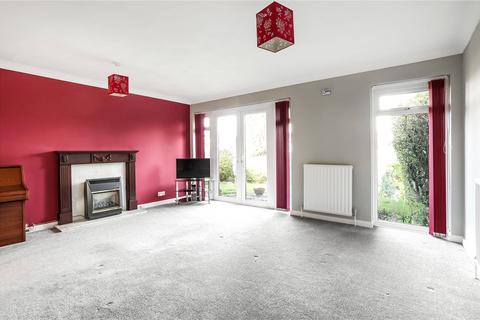 25 Ashley Close, Harestock, Winchester, SO22 6LR