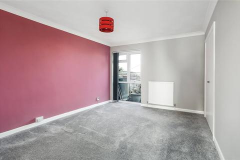 25 Ashley Close, Harestock, Winchester, SO22 6LR