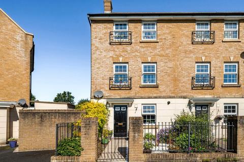 5 bedroom end of terrace house for sale, Havisham Drive, Swindon, Wiltshire