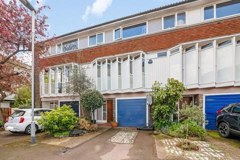 3 bedroom townhouse for sale, Pymers Mead, Dulwich, London, SE21