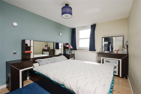 2 bedroom apartment for sale, High Ashton, Kingston Hill, Kingston upon Thames, KT2