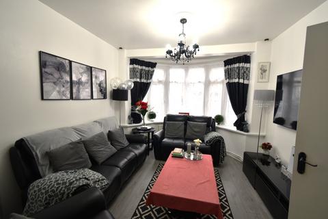 3 bedroom terraced house for sale, Horsenden Crescent, Greenford UB6
