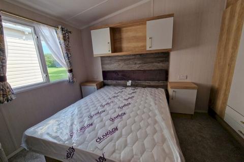 2 bedroom lodge for sale, New Romney Holiday Park, Greatstone TN28