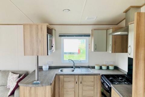 2 bedroom static caravan for sale, Belle Aire Holiday Park, Beach Rd NR29