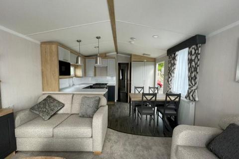 2 bedroom static caravan for sale, Ferryfields Holiday Park, Station Road TN36