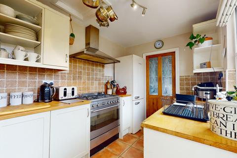 3 bedroom end of terrace house for sale, St. Clair Terrace, Otley, LS21