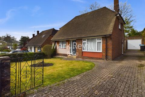 3 bedroom house for sale, Appledore Gardens, Lindfield, RH16