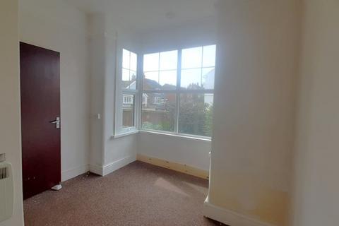 2 bedroom flat to rent, Flat 1,  10 Wilford Grove, Skegness