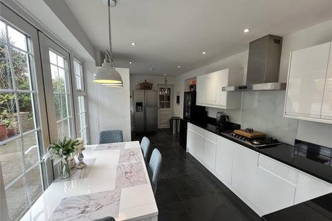 130 Marmadon Road, London, SE18 1EF