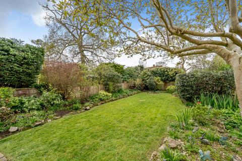 11 Druids Way, Bromley, BR2 0NQ
