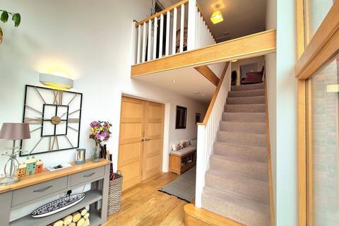 16 Hillcroft, Thurstonfield, Carlisle, CA5 6HW
