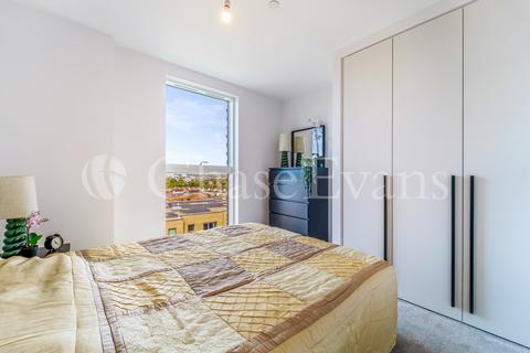 1 bedroom apartment to rent, Aquifer House, Horlicks Quarter, Slough SL1