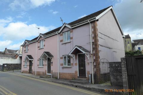 Carmarthen - 2 bedroom end of terrace house to rent