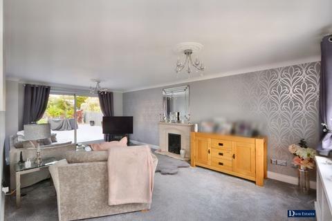 5 bedroom detached house for sale, Fordyce Close, Emerson Park, Hornchurch, RM11
