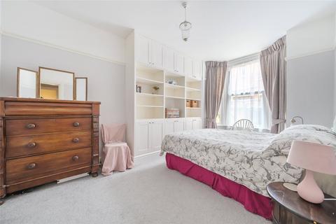 3 bedroom maisonette for sale, The Embankment, Bedford, Bedfordshire, MK40