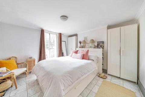 38 Addington Square, London, SE5 7LB